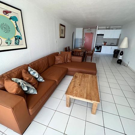 Suite Residence Mont Vernon Orient Bay Eksteriør billede