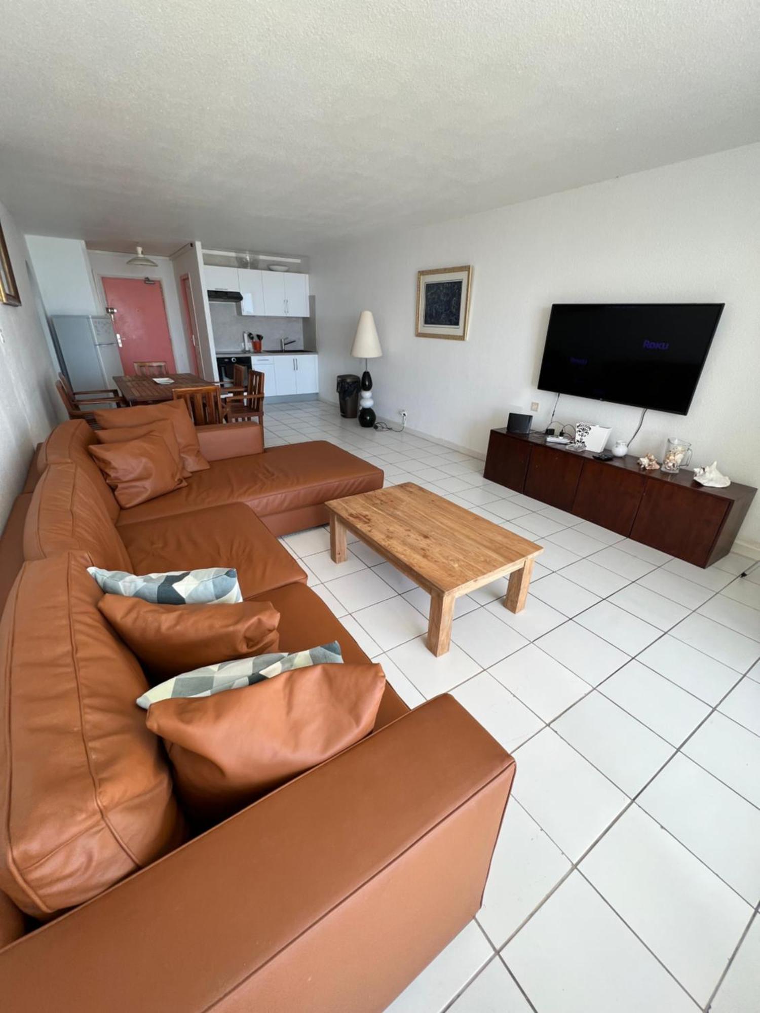 Suite Residence Mont Vernon Orient Bay Eksteriør billede